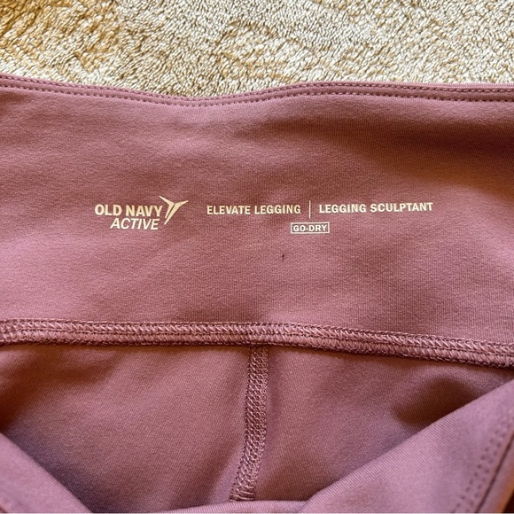 NWT Old Navy pink Go-Dry Elevate Legging petite Size L - Picture 10 of 12